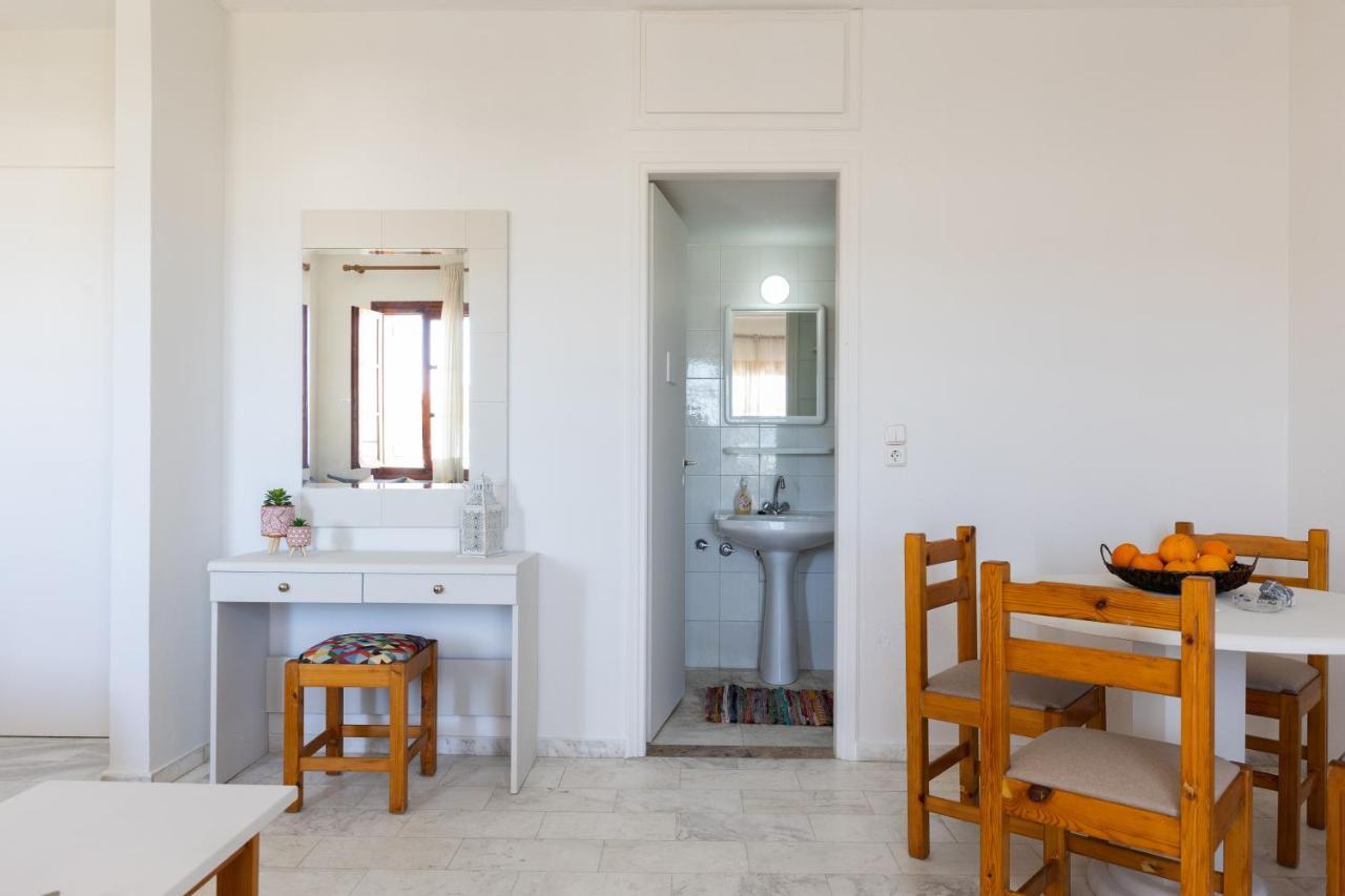 Chrysa House Apartments アギア・ペラギア エクステリア 写真